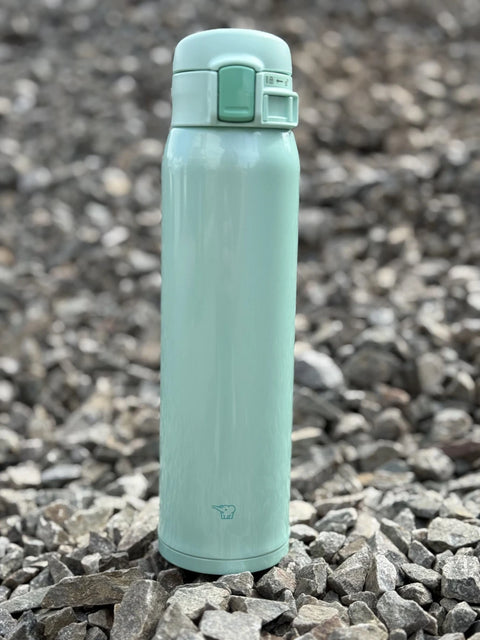 Zojirushi SM-SR60 Mint Travel Mug – 360 ml (12.15 oz) up to 600 ml (20.30 oz) stainless steel insulated bottle with flip-top lid, BPA-free reusable design.